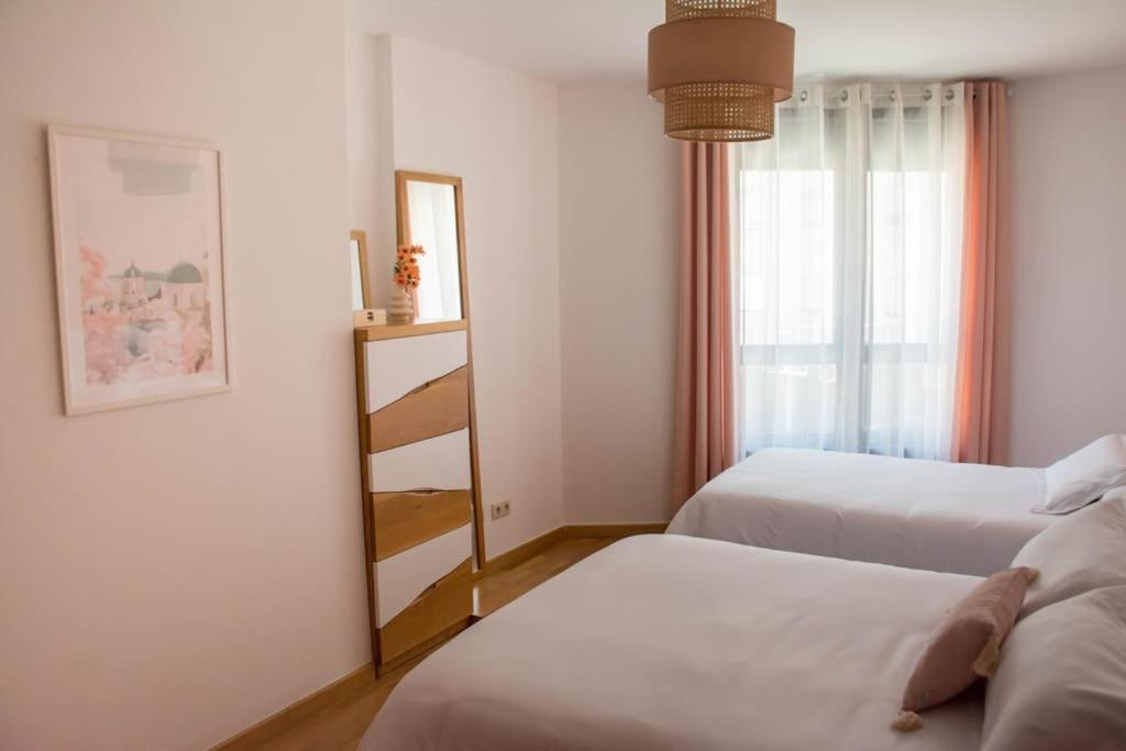 Alojamiento Yasa Sarria Exterior foto